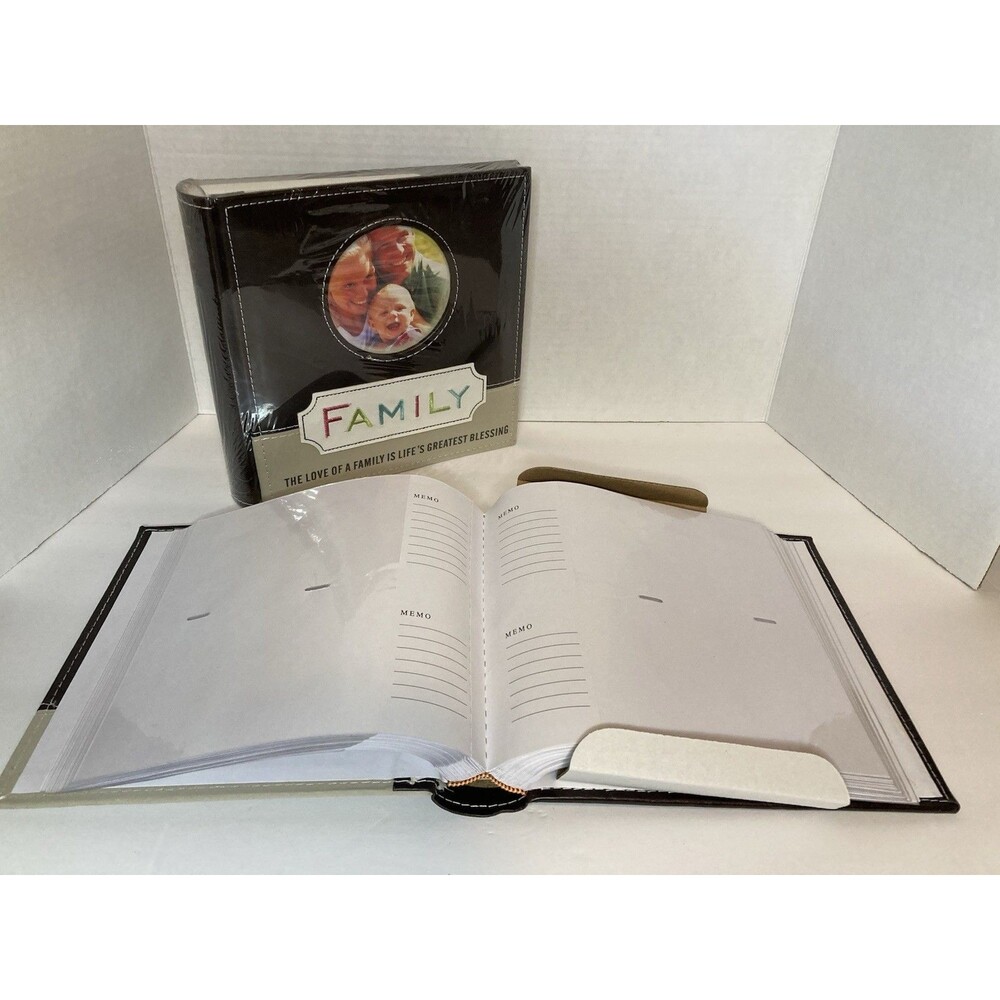 Family Photo Album 2-Up With Memo Space Pocket For Cover Photo Lot Of 2 Albums